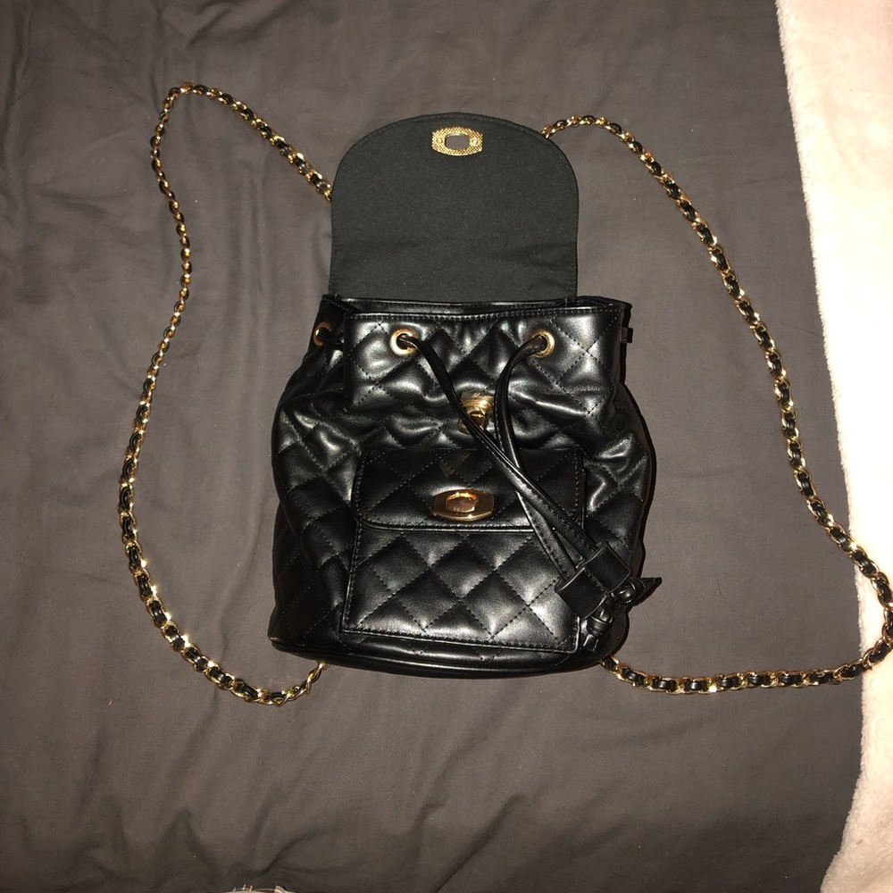 Black forever 21 bag